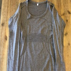 Lululemon swiftly tech long sleeve shirt